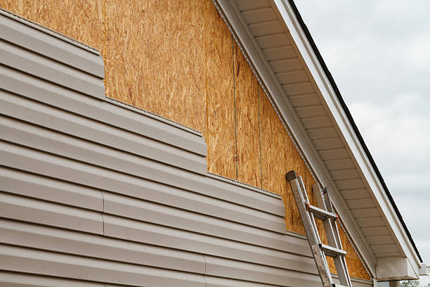 How To Choose The Right Materials for Your Siding Installation in 'Bellville, TX